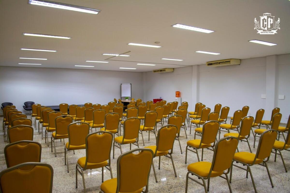 Elegancia & Conforto Flat Mobiliado Goiania Ngoại thất bức ảnh